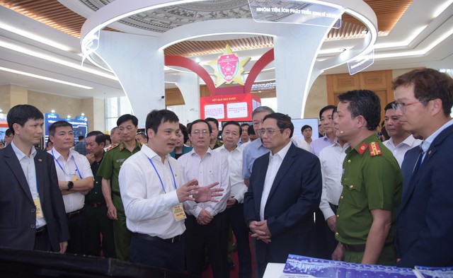 Chuyển đổi số giúp lãnh đạo các địa phương chỉ đạo tức thời bằng dữ liệu thời gian thực