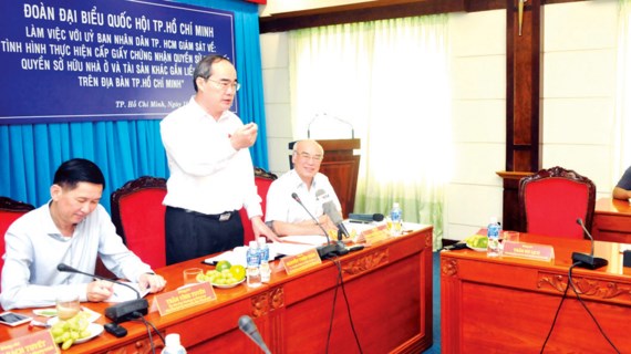 Cấp giấy chứng nhận nhà, đất: Còn nhiều tồn tại và nghịch lý