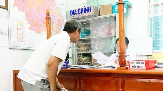 Thí điểm làm giấy chứng nhận nhà, đất tại phường