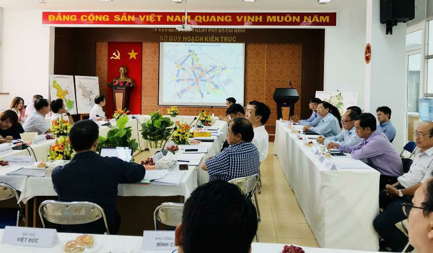 THI ĐUA NGHIÊN CỨU XÂY DỰNG CÁC ĐỀ ÁN TRONG 4 CHƯƠNG TRÌNH PHÁT TRIỂN THÀNH PHỐ